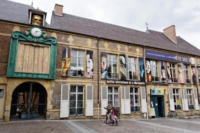 Ferienwohnung Le Baron Charleville-Mézières Exterior foto