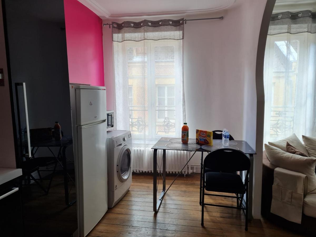 Ferienwohnung Le Baron Charleville-Mézières Exterior foto
